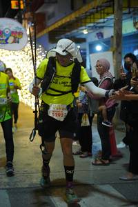 BIB: 5292
                            <button type="button" onclick="openModal(21830558)" class="btn btn-primary btn-sm float-right btn-popup" data-toggle="modal" data-target=".modal-high-quality">
                        <i class="fas fa-shopping-cart"></i> Add to Cart
                    </button>
                                            <button type="button" onclick="isThisMe(21830558, true)" class="btn btn-success btn-sm float-right btn-popup btn-isme hidden" data-toggle="tooltip" data-placement="bottom" title="นี่คือรูปของคุณใช่ไหม คลิกที่นี่เพื่อเอาเข้าอัลบั้ม">
                        <i class="fas fa-plus"></i> Add to album
                    </button>
                    <button type="button" onclick="isThisMe(21830558, false)" class="btn btn-warning btn-sm float-right btn-popup btn-isnotme hidden">
                        <i class="fas fa-ban"></i> Remove from album
                    </button>